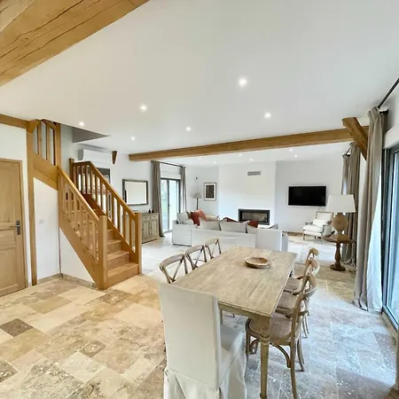 Maison Des Pommiers Elegant House Near Deauville Cricquebœuf