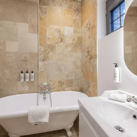 Prázdninový dům Maison Des Pommiers Elegant House Near Deauville