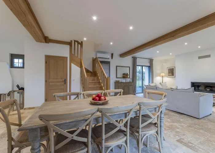 Maison Des Pommiers Elegant House Near Deauville Cricquebœuf